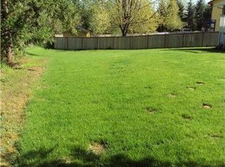 8232 Woodgrove Ct SE, Olympia, WA 98513