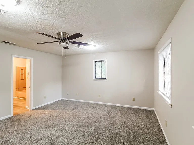 5739 Hilton Ridge Rd — Photo 15