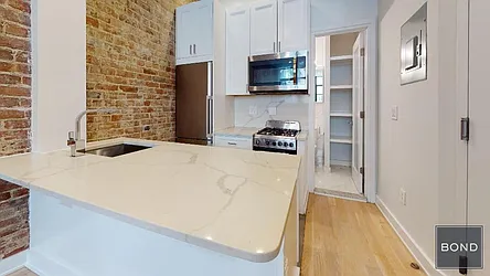 Rented by Bond New York