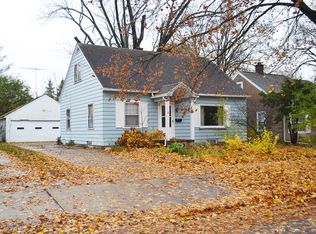 1417 W 8th St, Appleton, WI 54914