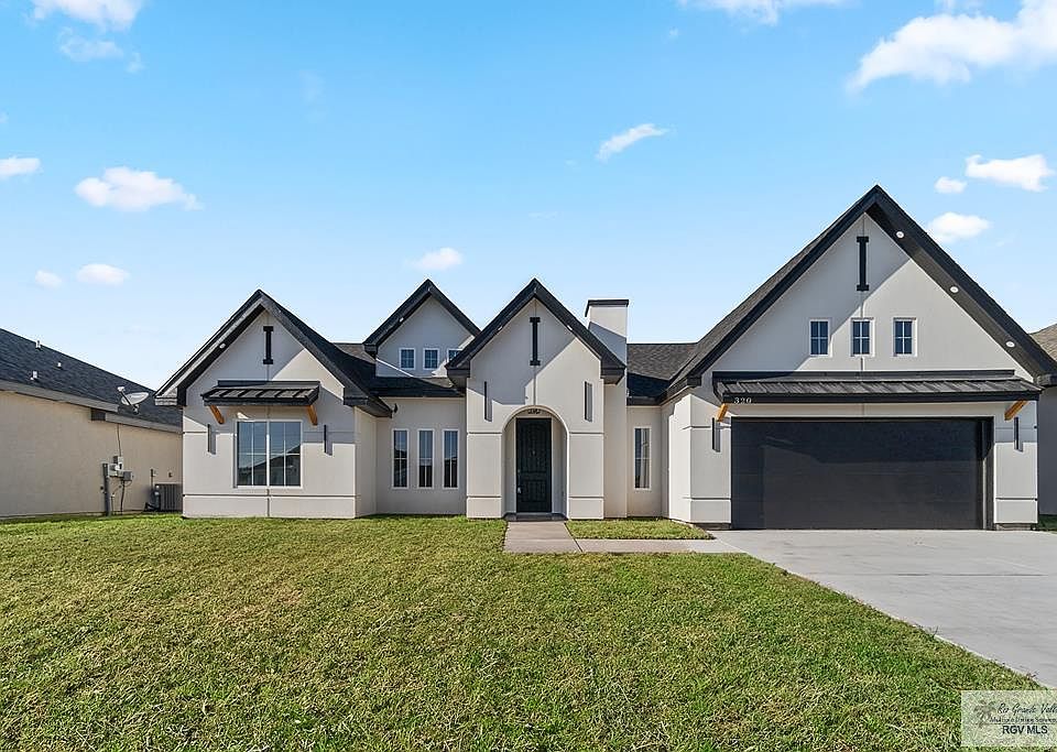 1st image of 320 Brooks Cir S