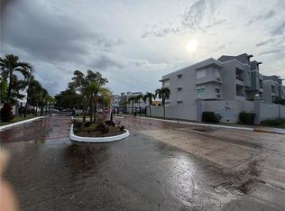 C2 Urb Las Gaviotas #2, Toa Baja, PR 00949