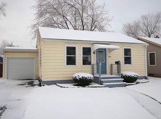 1220 Roosevelt Ave, Joliet, IL 60435