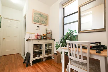 Rented by Metropolitan Property Group