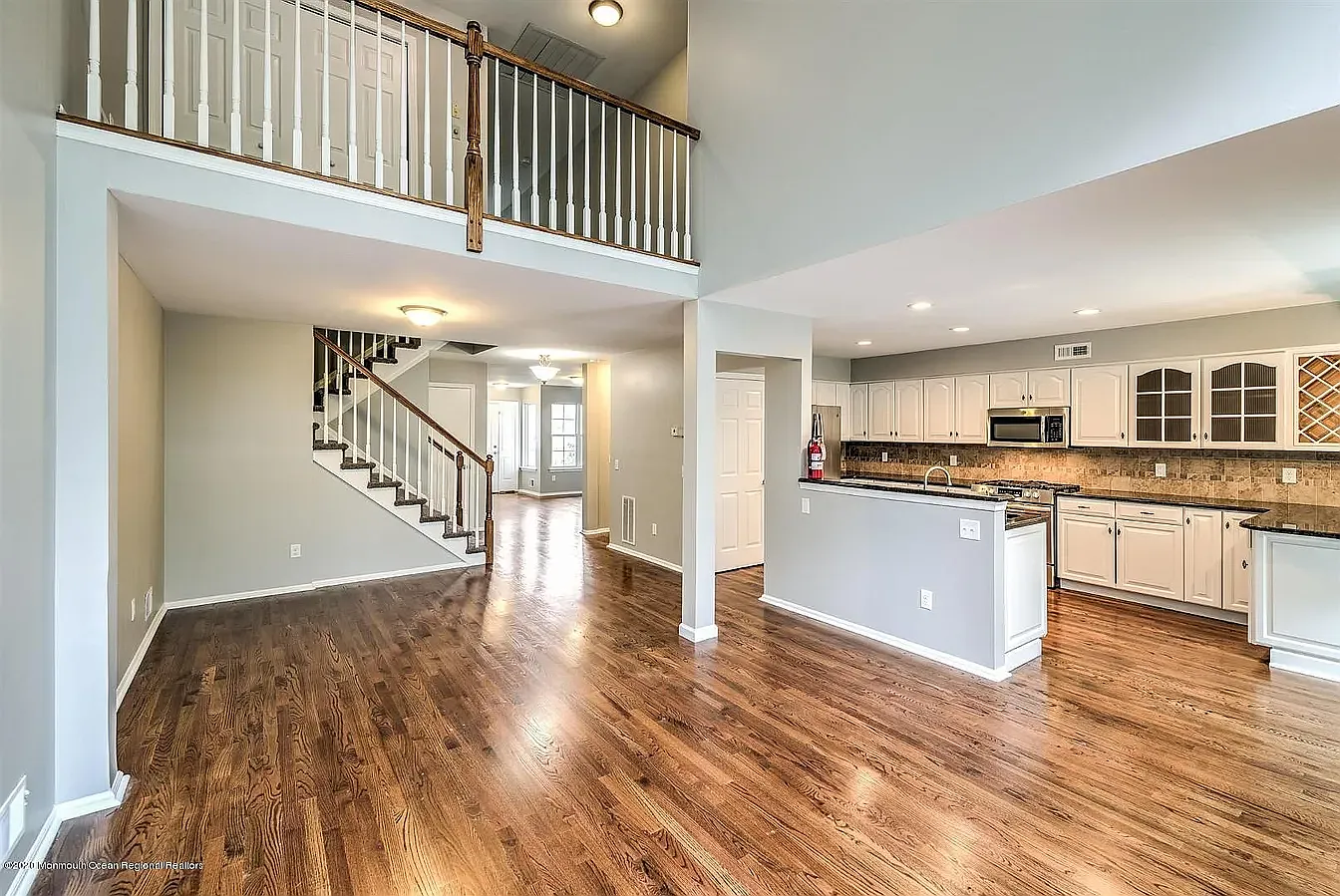 3 bed, 2.5 bath, 2000 sqft, $3,850 — Photo 4