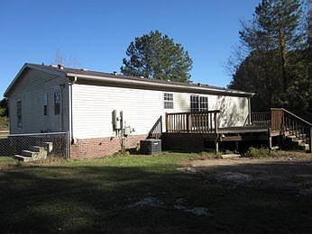 2nd image of 72 Pond Rd
