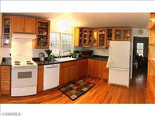 5th image of 2003 Buckingham Forest Ct