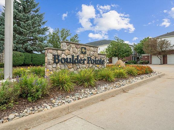2nd image of 6729 Boulder Pointe Dr #8
