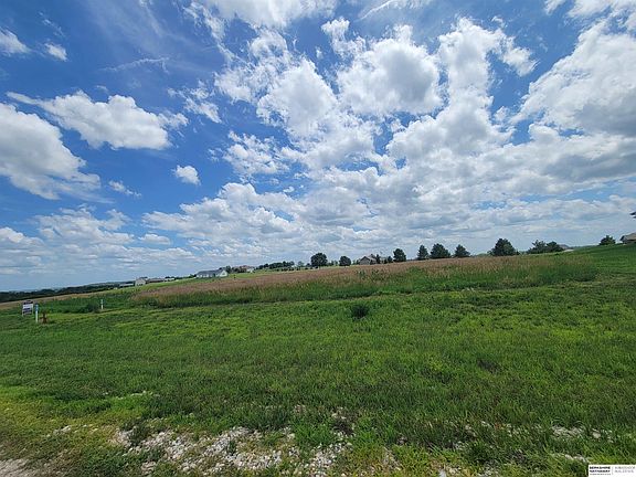 2nd image of 1623 Taz Ln