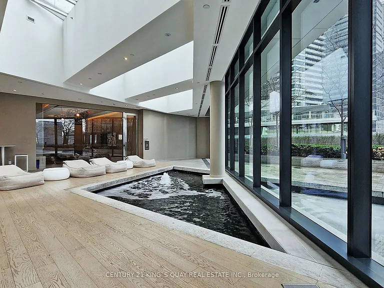 88 Harbour St #4204 — Photo 48