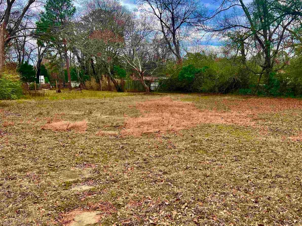 1906 S Holly St, Longview, TX 75602