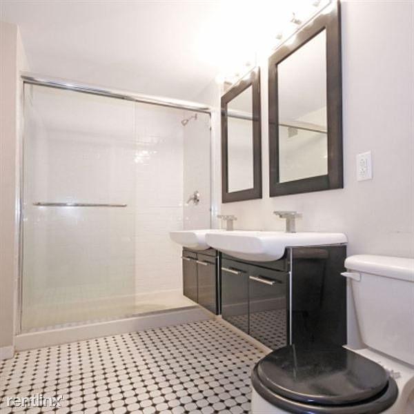 44berry_double_sink_bath_2