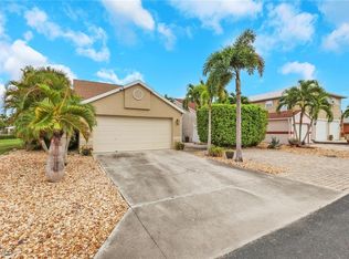 6118 Montego Bay Loop, Fort Myers, FL 33908