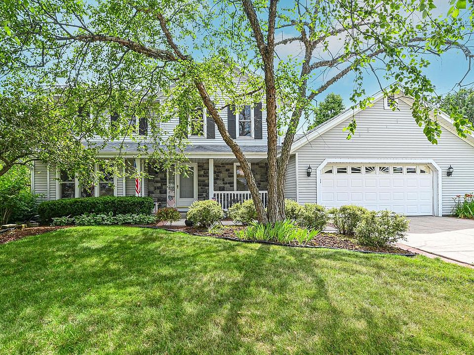 1st image of 4231 W Carolyn COURT