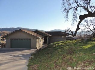 24241 Deertrail Dr, Tehachapi, CA 93561
