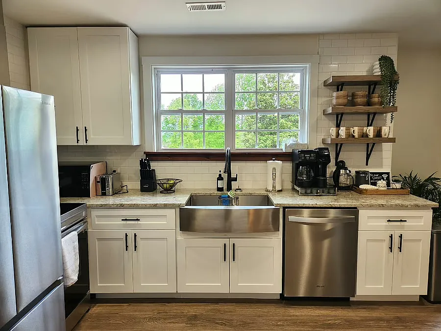 2 bed, 1600 sqft, $1,900 — Photo 2