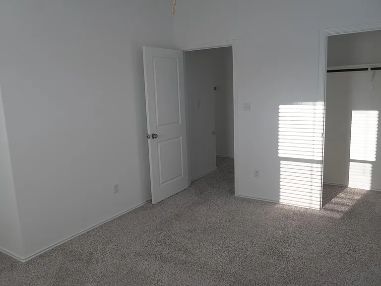 1432 Weatherford Ln — Photo 20
