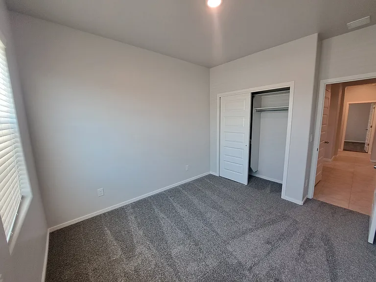 1048 San Cristobal Dr — Photo 8