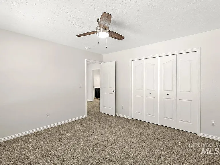 13985 W Chatsworth Ct — Photo 21
