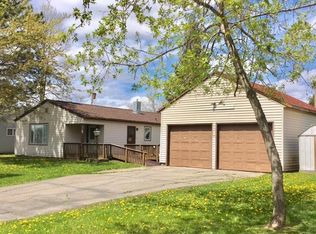 16 E 4th Ave S, Aurora, MN 55705