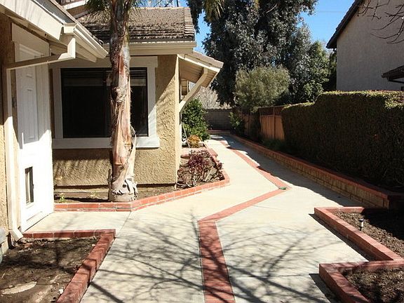 4th image of 25916 Estaban Dr