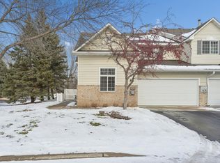 3824 Vermilion Ct S #101, Eagan, MN 55122