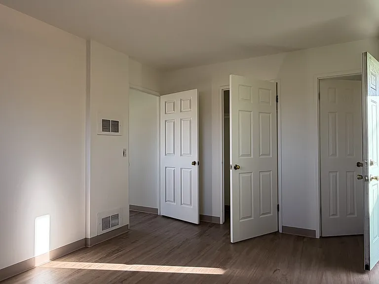 3435 Edgewood Rd — Photo 15