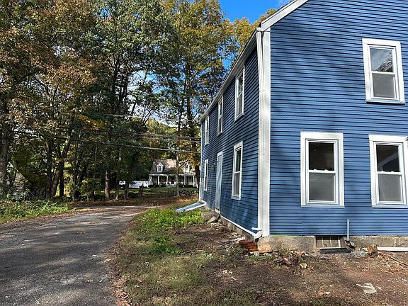 3rd image of 34 Smith Corner Rd
