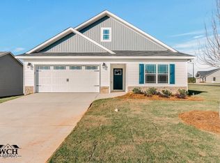 206 Red Tail Cir, Byron, GA 31008