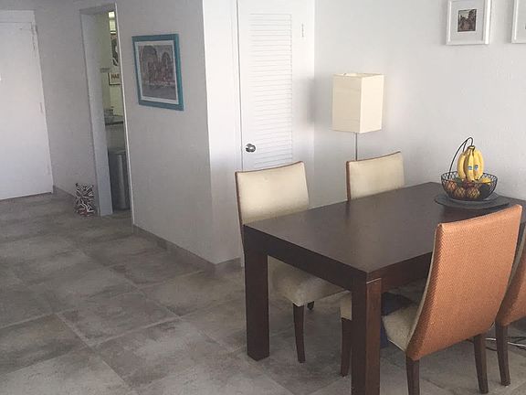 5th image of 1200 West Ave APT 1006