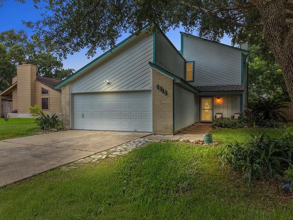 1st image of 4514 Albatross Dr
