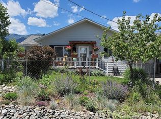 606 Porphyry St, Salmon, ID 83467