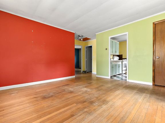 5th image of 71 Union St