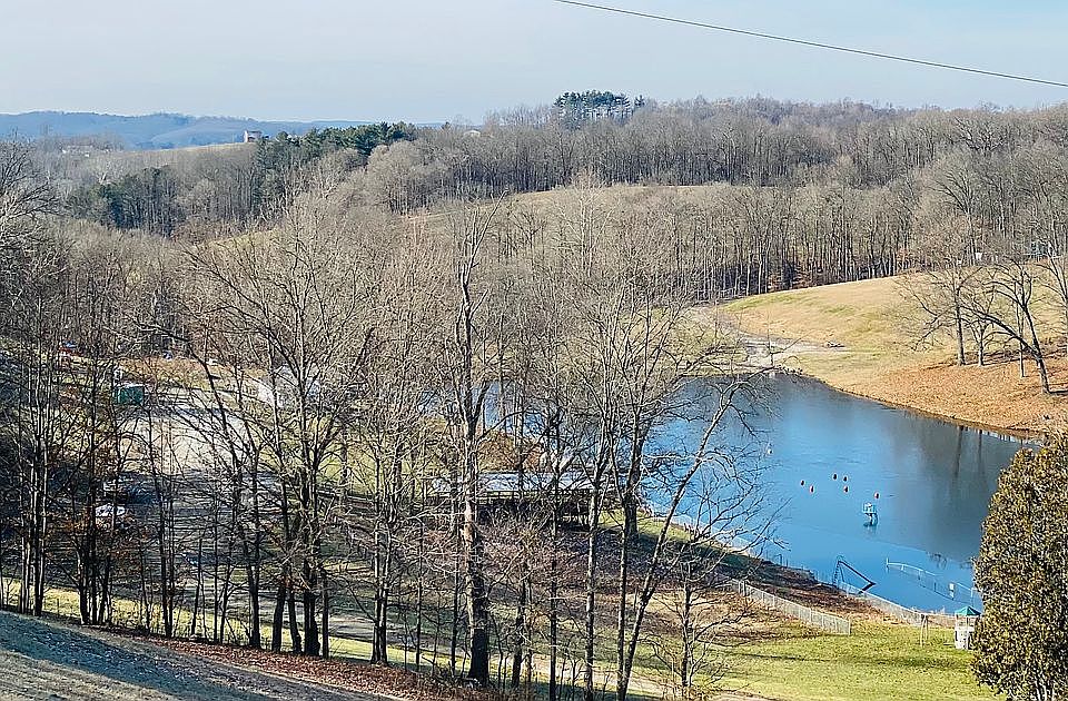 2nd image of 52320 County Road 425