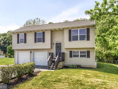 9585 Olde Scotland Rd, Shippensburg, PA, 17257
