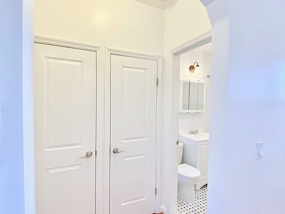 4th image of 301 Sterling St #4CC