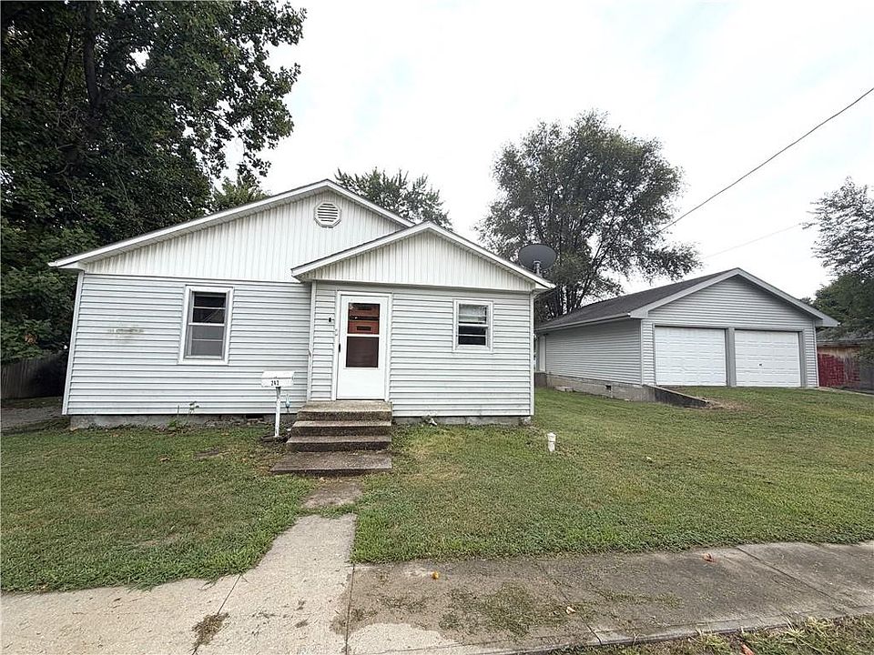 1st image of 242 Gale St