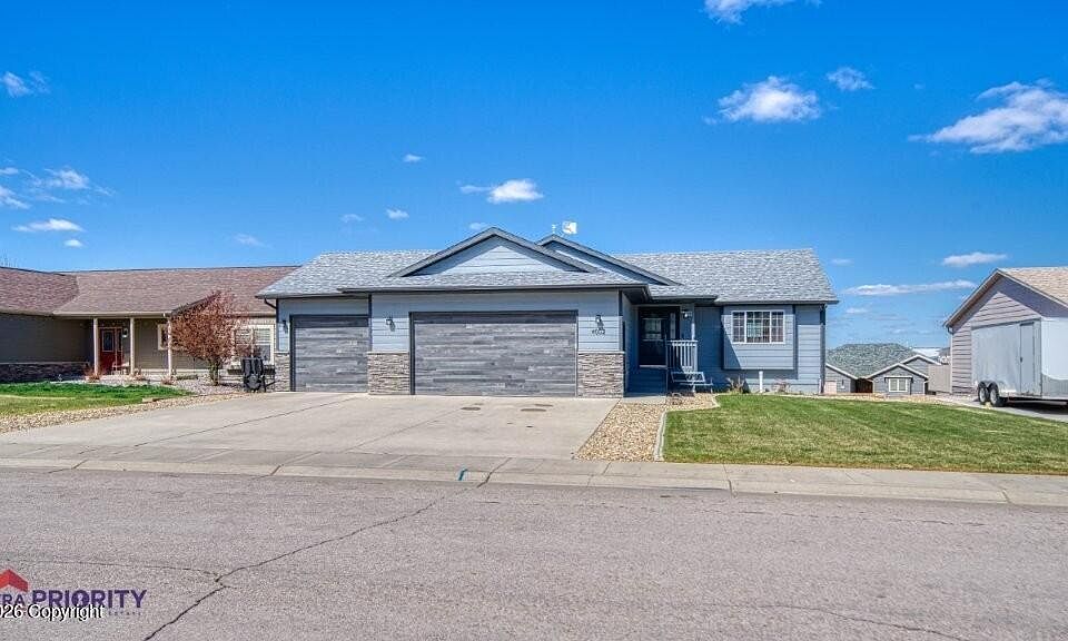 1st image of 4002 Hackamore Ct