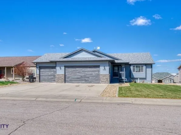 4002 Hackamore Ct, Gillette, WY 82718