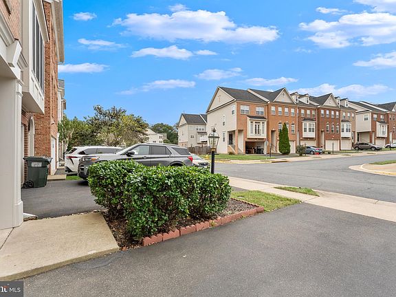 4th image of 4357 Palton Dr