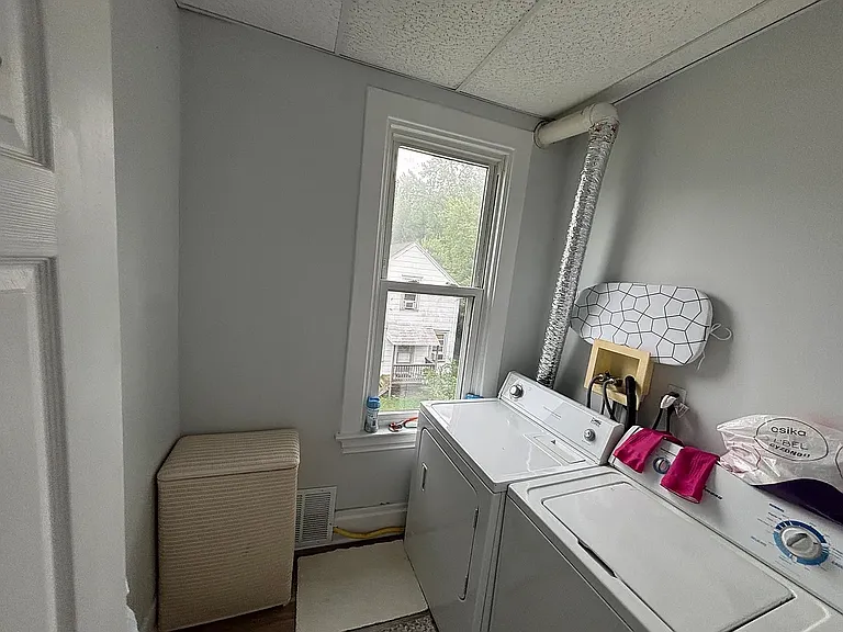 810 Taylor Ave — Photo 11
