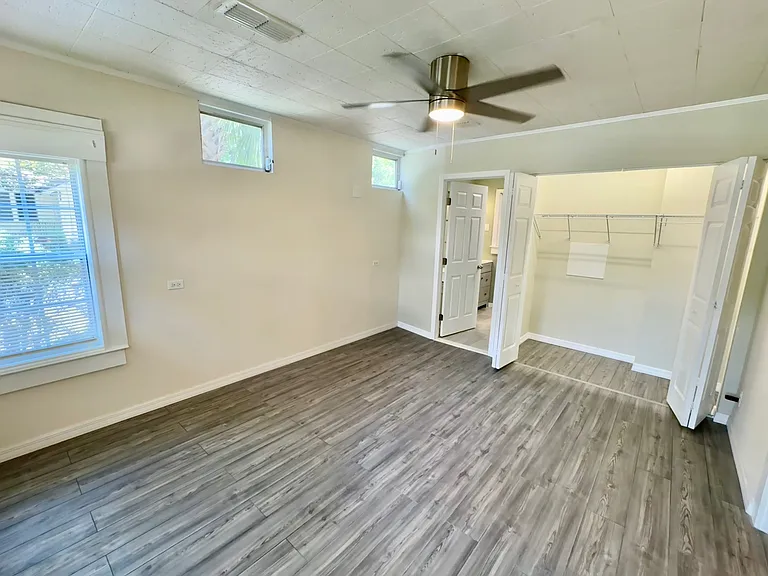 3102 College St — Photo 28