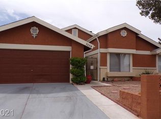 7039 Mountain Moss Dr, Las Vegas, NV 89147