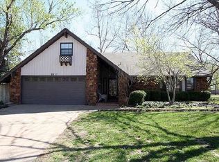 8317 S Joshua Ave W, Broken Arrow, OK 74011