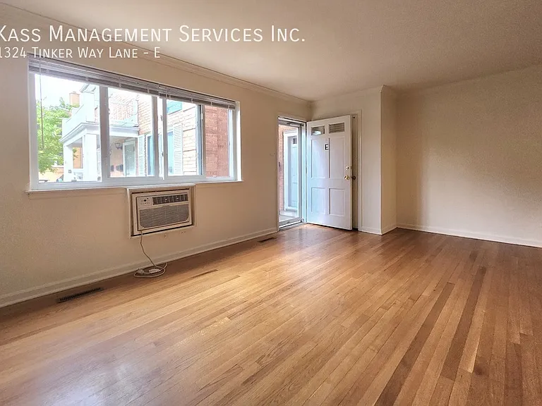 1324 Tinker Way #E — Photo 5
