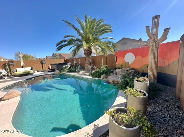 11821 W DOS RIOS Drive, Sun City, AZ 85373