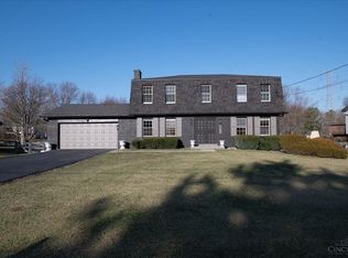 8713 Cox Rd, West Chester, OH 45069