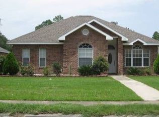 1833 E Prien Lake Rd, Lake charles, LA 70601