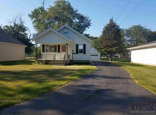 1957 Creston Dr, Erie, MI 48133