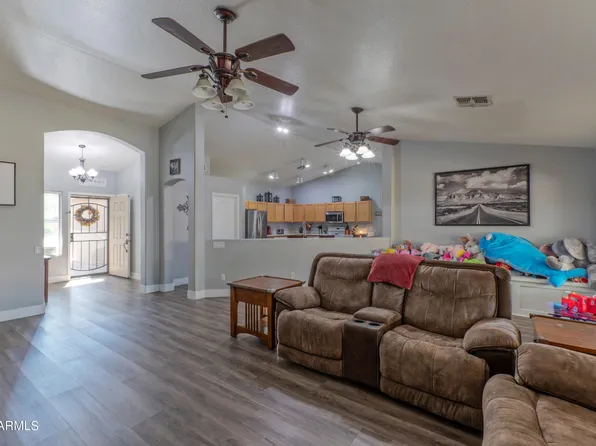8546 E NAVARRO Avenue, Mesa, AZ 85209